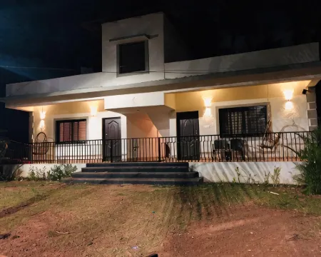 Raikar Guest House Hotels in Bogmolo