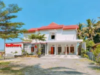 RedDoorz at Omah Candi Sari Near Airport Yia
