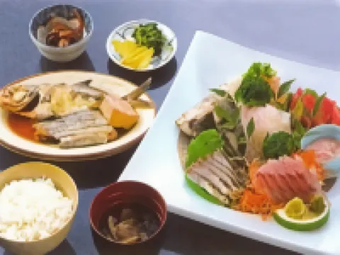河丁酒店