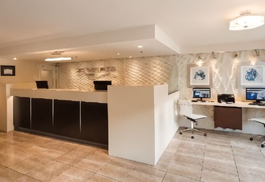 Best Western Plus Inner Harbour HotelOver view