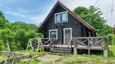 Chibikoro House Yubara Onsen附近的飯店