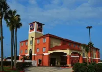 Best Western Orange Inn  Suites Hotel in zona Shangri La Botanical Gardens and Nature Center