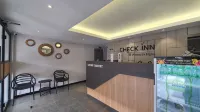 Check Inn Permata Hijau