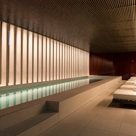 Kozmo Hotel Suites & Spa - Small Luxury Hotels of the World