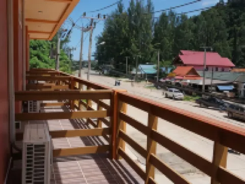 เอ็น. ดี. เพลส ลันตา โรงแรมในเกาะลันตา