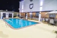 Comfort Inn & Suites - 2-Star