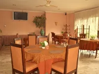 Tripletree Mahadria Heritage Hotel 西冷酒店
