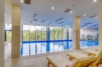 GREENWOOD - Pools