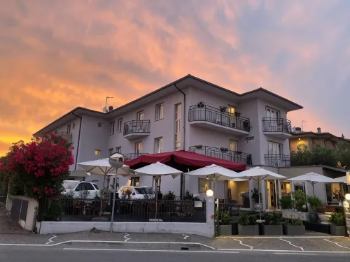 Hotel Marolda - ที่มีที่จอดรถ