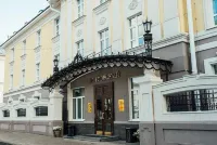 Ostrovskij Hotel