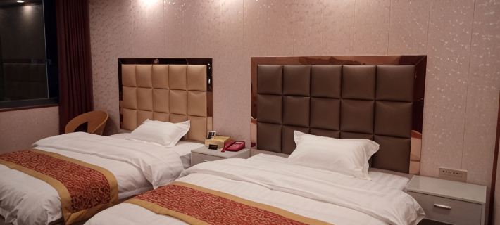 Xing Jiang Hotel Отели в г. Аньлун