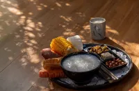 JANE Hot Spring Hotel (Anji Yunshang Grassland Panda Tribe Adventure Park Branch)