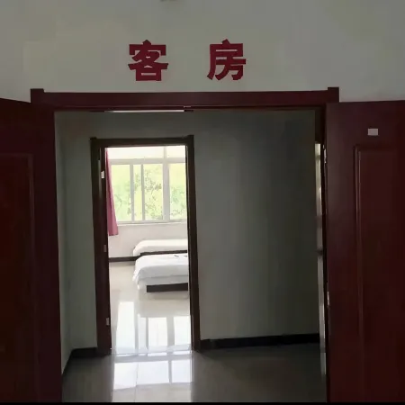 Linghe Hotel