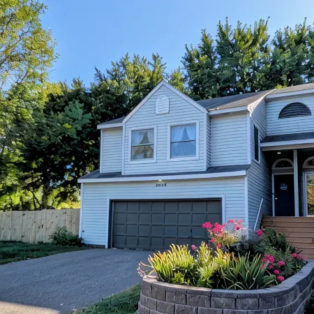 Inviting Cozy House in the Heart of Maple Grove