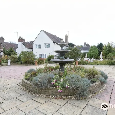 Meryan House Hotel