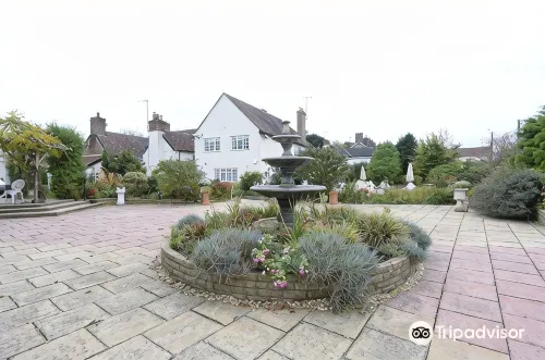 Meryan House Hotel