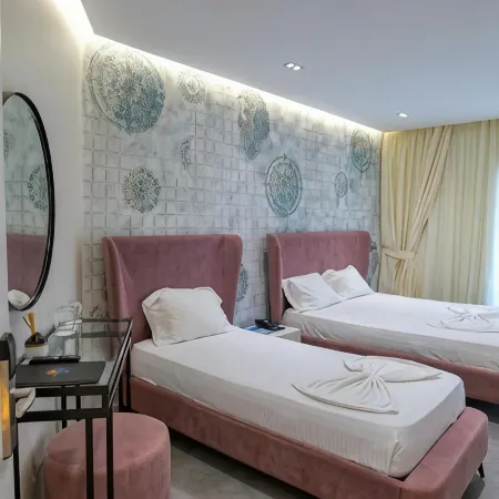 Blue Boutique Hotel