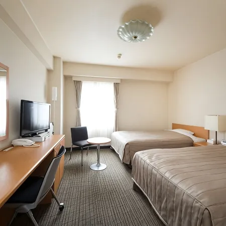 Sapporo Hotel Yamachi Отели рядом с достопримечательностью «Парк Маруяма»
