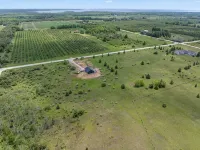 Humbug Abode - located on beautiful 5 acres, minutes drive to Sister Bay