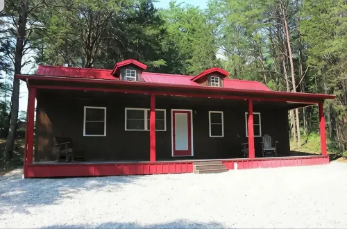 Deer Lodge  (Secluded in Amish Country and peaceful)