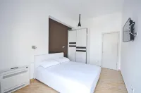 オレンジ ラックス アパートメンツ