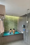 Ya'an Ailiyou L Hotel (Yucheng Yazhou Bridge Branch) - Romantic