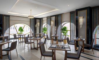 SAJA By Warwick Madinah Hotel