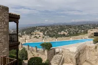 Parador de Tortosa - Pool