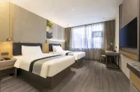 Homeinn Selected Hotel (Longkou Huanhai Middle Road Government Square)
