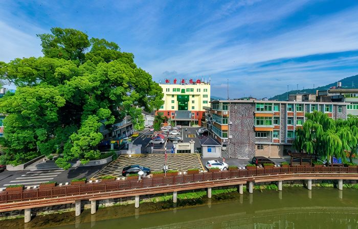 Zherong Hotel