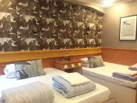 Venetian Hostel - Inns