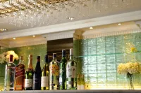 Regal Kowloon Hotel - bar