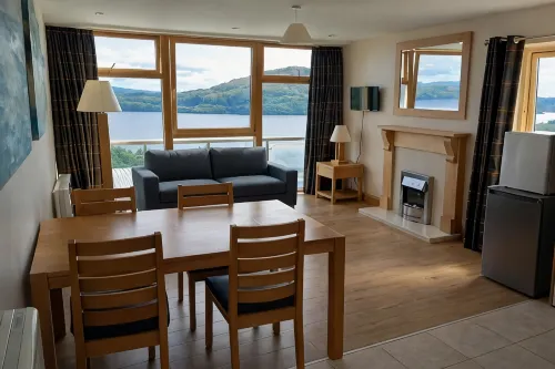 Lila Lake Isle Luxury Aparthotel - 2 stelle