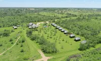 Chobe Lesoma Chalets Hotel