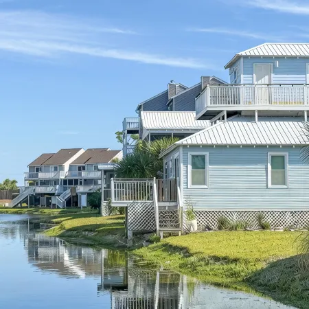 Barrier Dunes Cottage  Steps from beach/pool/tennis. 2/2 plus loft - SPECIALS!!!