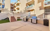 2-bedroom apartment in wonderful Redondo Beach with WiFi, pool, jacuzzi, gym, - ห้องครัว
