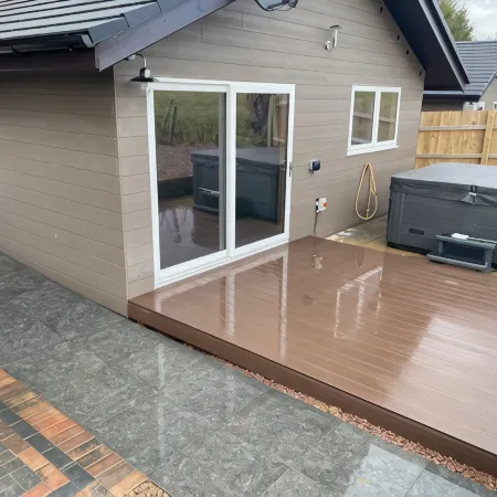 Woodview lodge with 6 seater private Hottub