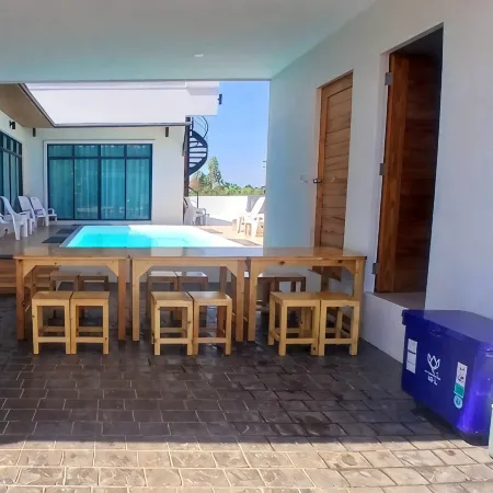 Large villa with private pool, 600m from Mae Rumphueng beach and near Koh Samet