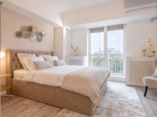 Style and view Bucharest city center aparthotel