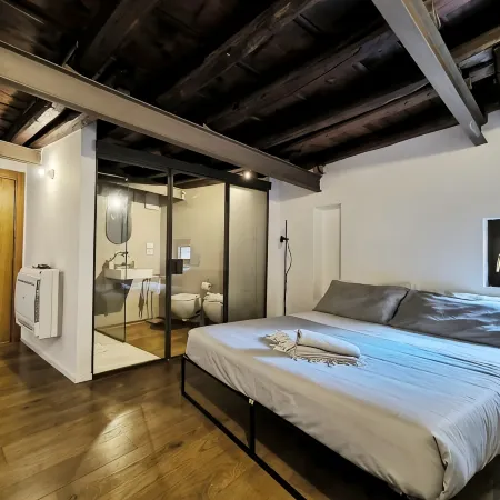 Garitta Twelve whole house with sea view terrace in the historic center