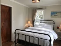 Beautifully Remodeled Wine Country Cottage - Homestays