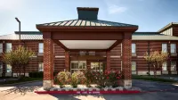 Clarion Pointe Addison Dallas North