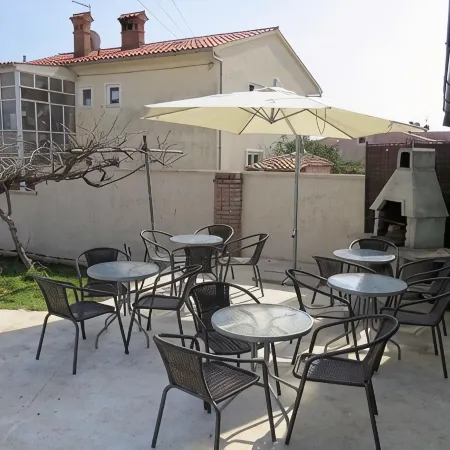 Resindenz Benni 7 with heated pool,