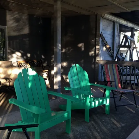 LAKEFRONT TOWN HOME IN DOWNTOWN HIAWASSEE