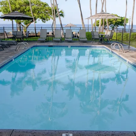 Kona Isle B34 - Ocean View, Top Floor with Full AC. Peaceful Oceanfront Complex.