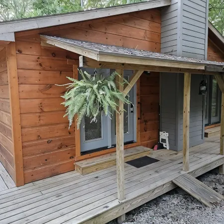 Lake Cumberland Cabin Getaway! Quick Local Lake Access!
