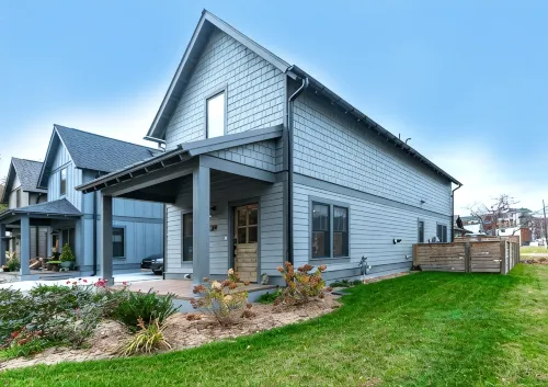Heart of Brevard Hideaway - Walk/Bike to Downtown! - Wi-Fi