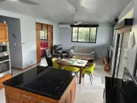 Beachfront Ocean View 2-bedroom condo in Playa Junquillal with WiFi, AC - Homestays