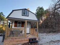 Bougie Boondock Tiny Home - Chalets