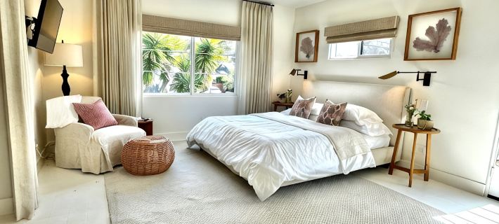 Hermes Haven Beach House - w/ Hot Tub, Blocks to beach Hotels in Encinitas